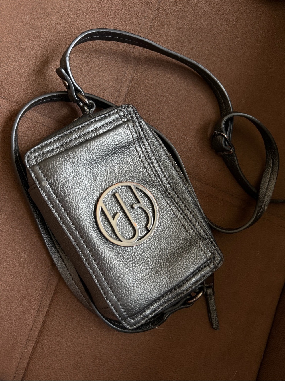 Esprit Black Pebbled Leather Crossbody with Round Logo